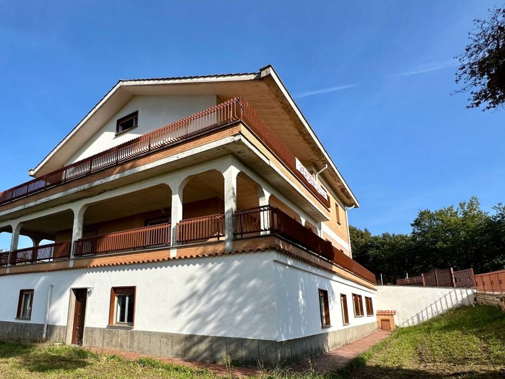 Villa a Rignano flaminio in Via di Monte le Cave - Foto 2