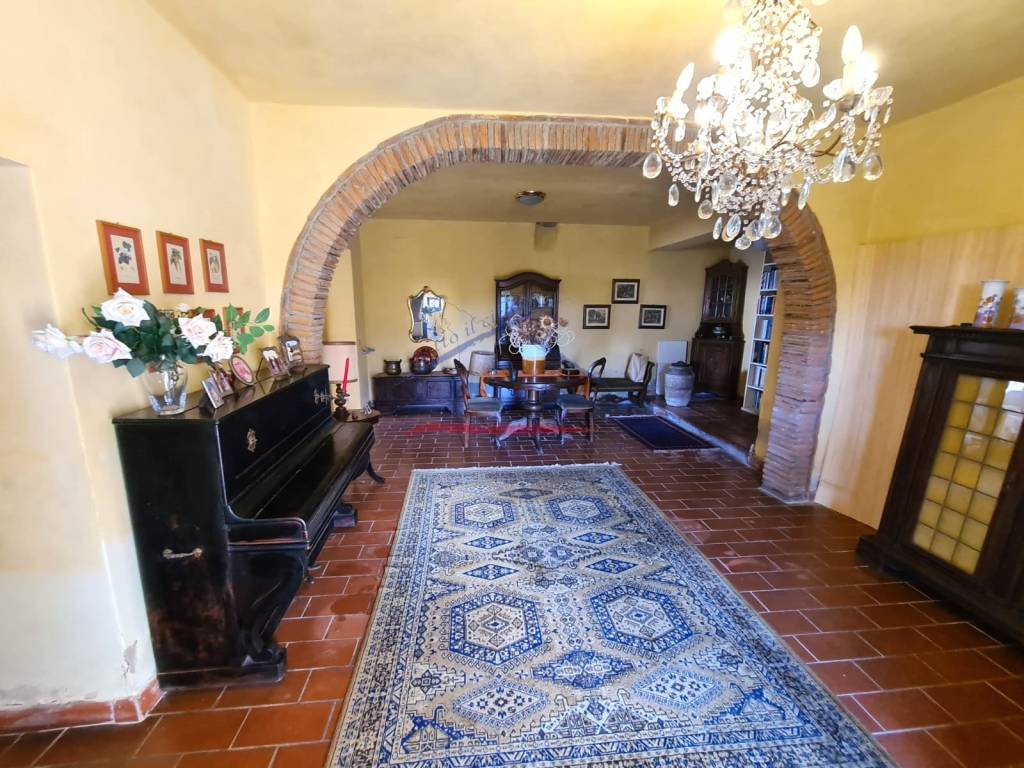 Rustico / casale a Arezzo in Loc. Policiano - Foto 3