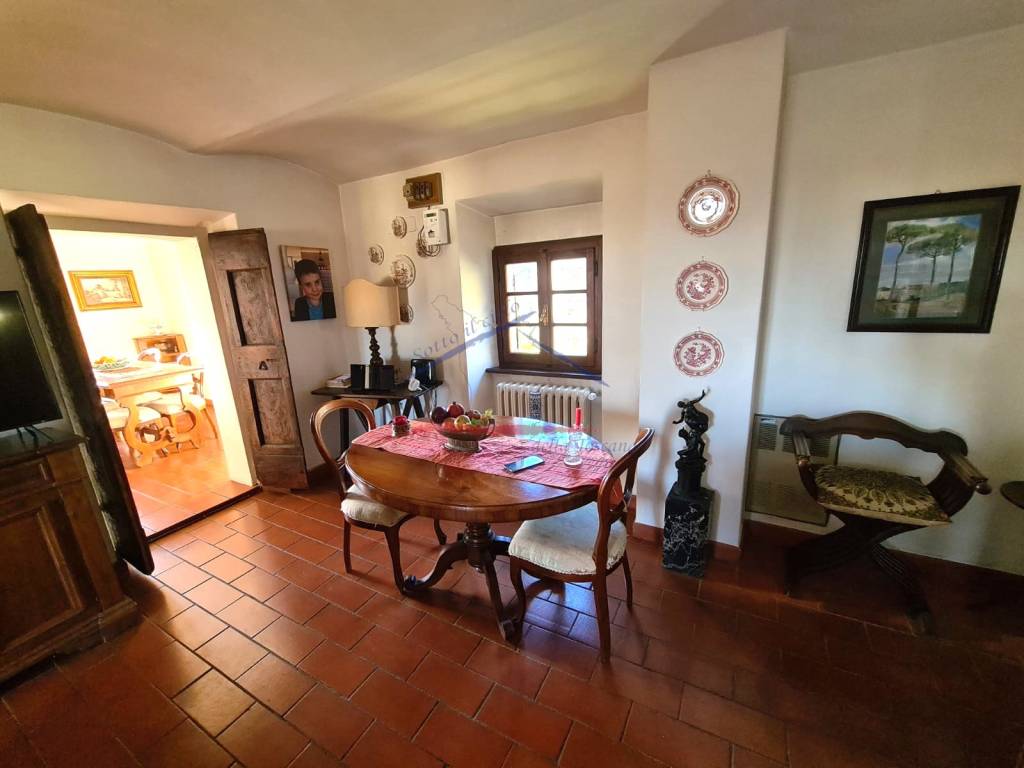 Rustico / casale a Arezzo in Loc. Policiano - Foto 4