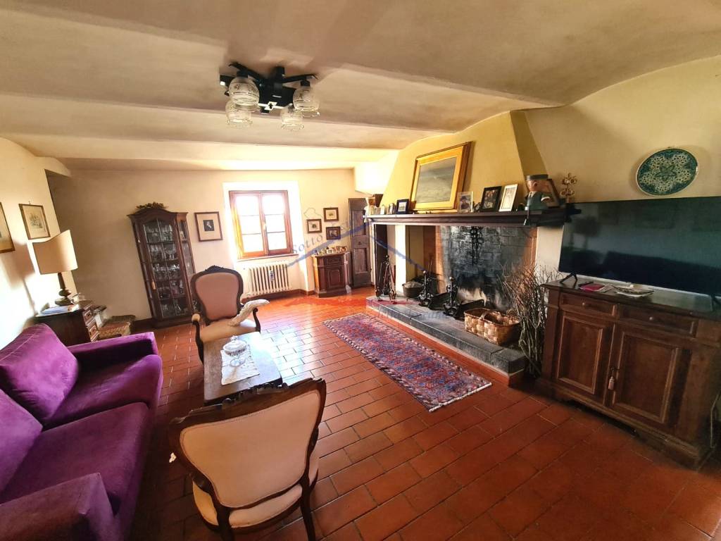 Rustico / casale a Arezzo in Loc. Policiano - Foto 5