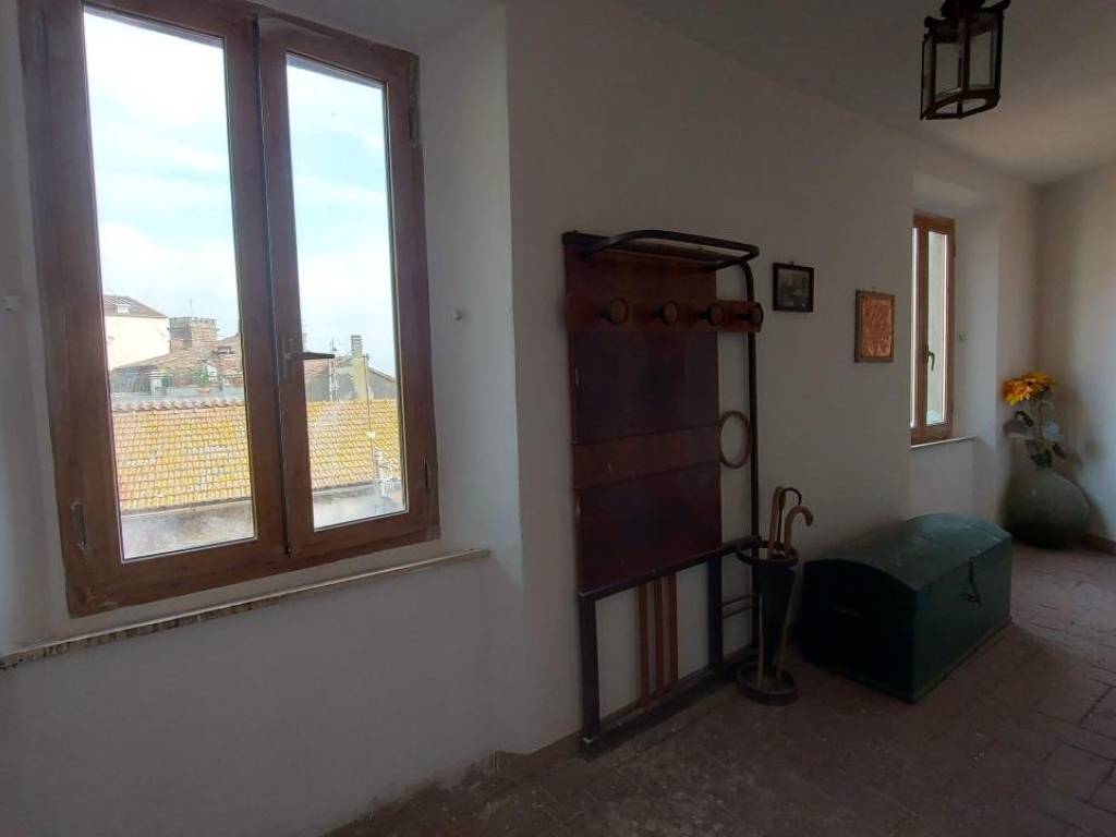 Appartamento a Gavorrano in Via Bolzano - Foto 2