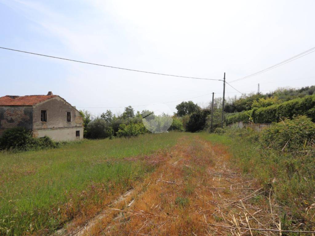 Terreno a Tortoreto in Via enzo ferrari - Foto 2