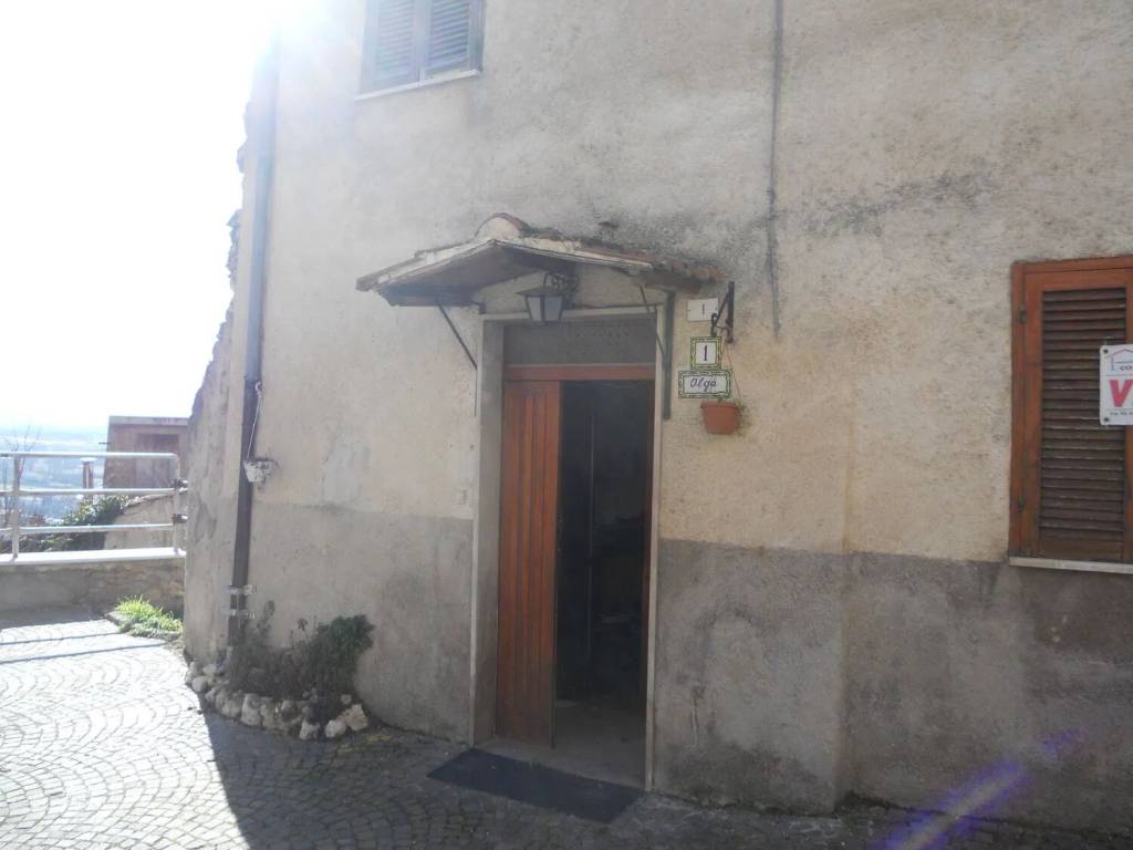 Villa a Scurcola marsicana in Piazza Zenobio Bontempi, 1 - Foto 4