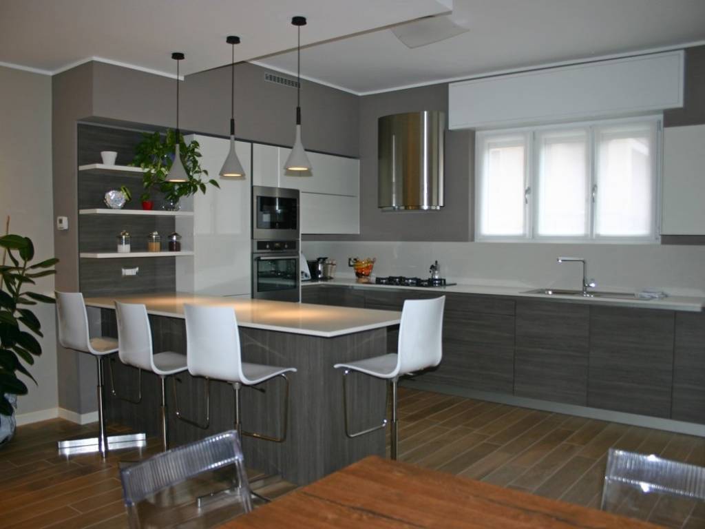Villa a Montegrotto terme in Viale Stazione - Foto 4