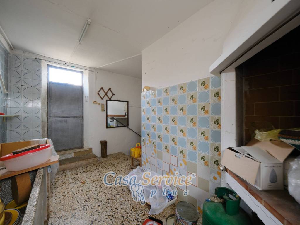Casa indipendente a Parabita in Via San Pasquale - Foto 4