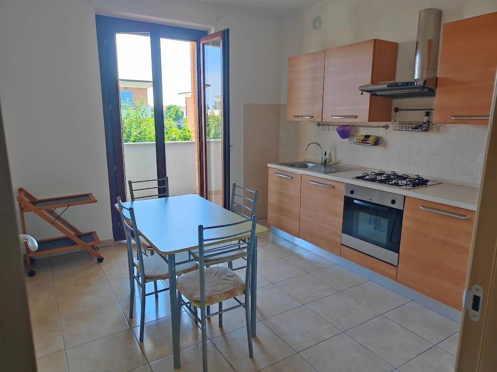Appartamento a Civitanova marche in Via Vittorio Bachelet - Foto 3