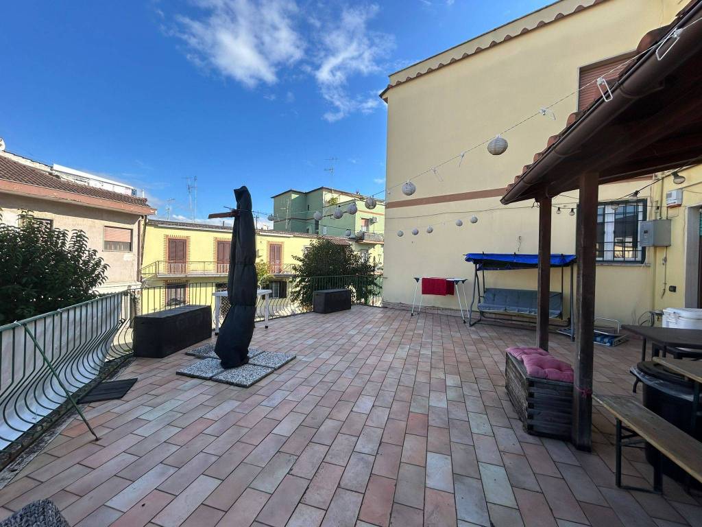 Appartamento a Aprilia in Via Giovanbattista Grassi - Foto 2