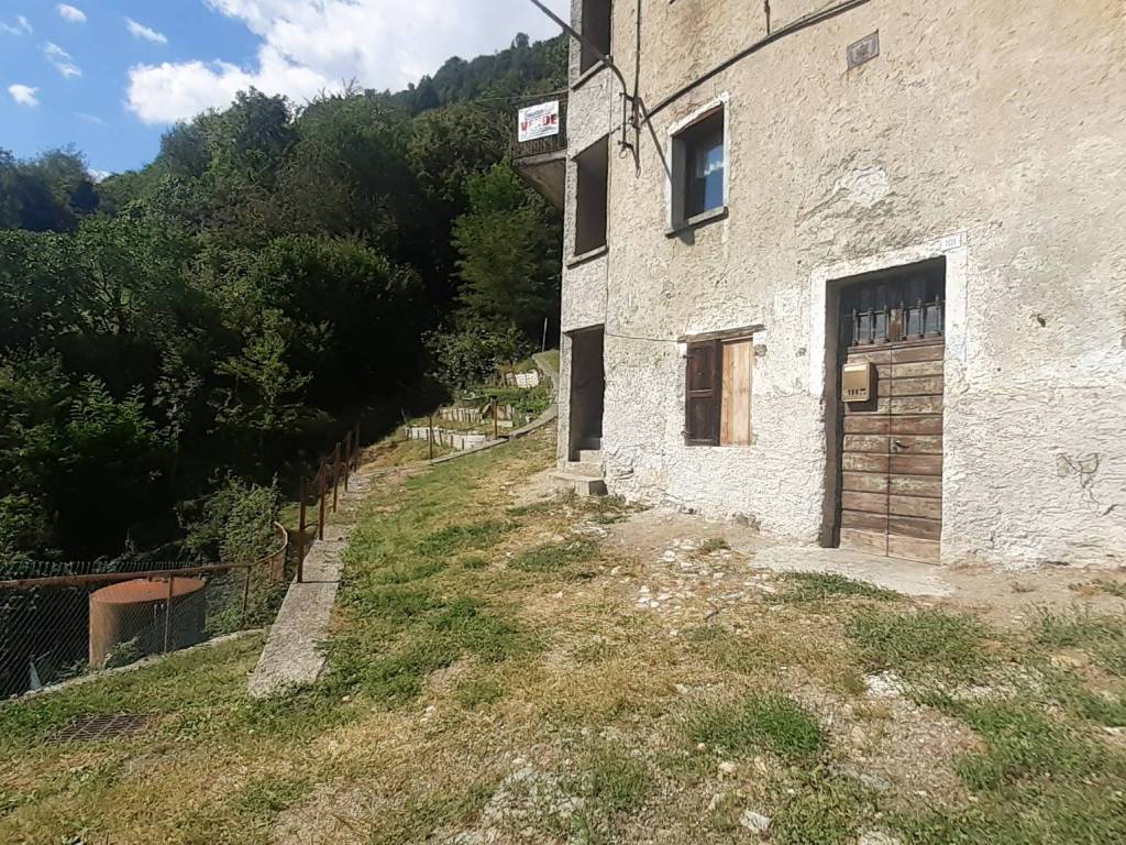 Casa indipendente a Tresivio in Via Sant'Abbondio - Foto 4