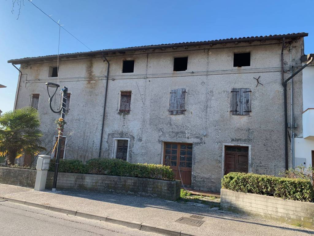 Rustico / casale a Zoppola in Via Roma - Foto 2