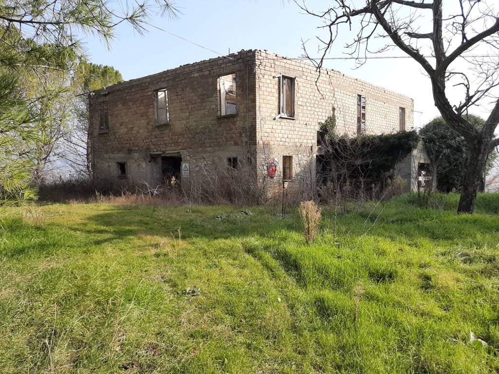 Rustico / casale a Spoleto in LOC.COLLICELLI - Foto 2