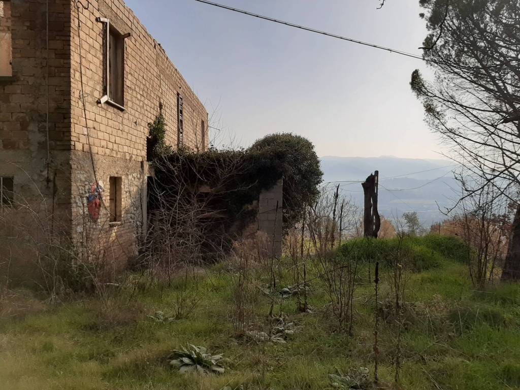 Rustico / casale a Spoleto in LOC.COLLICELLI - Foto 3