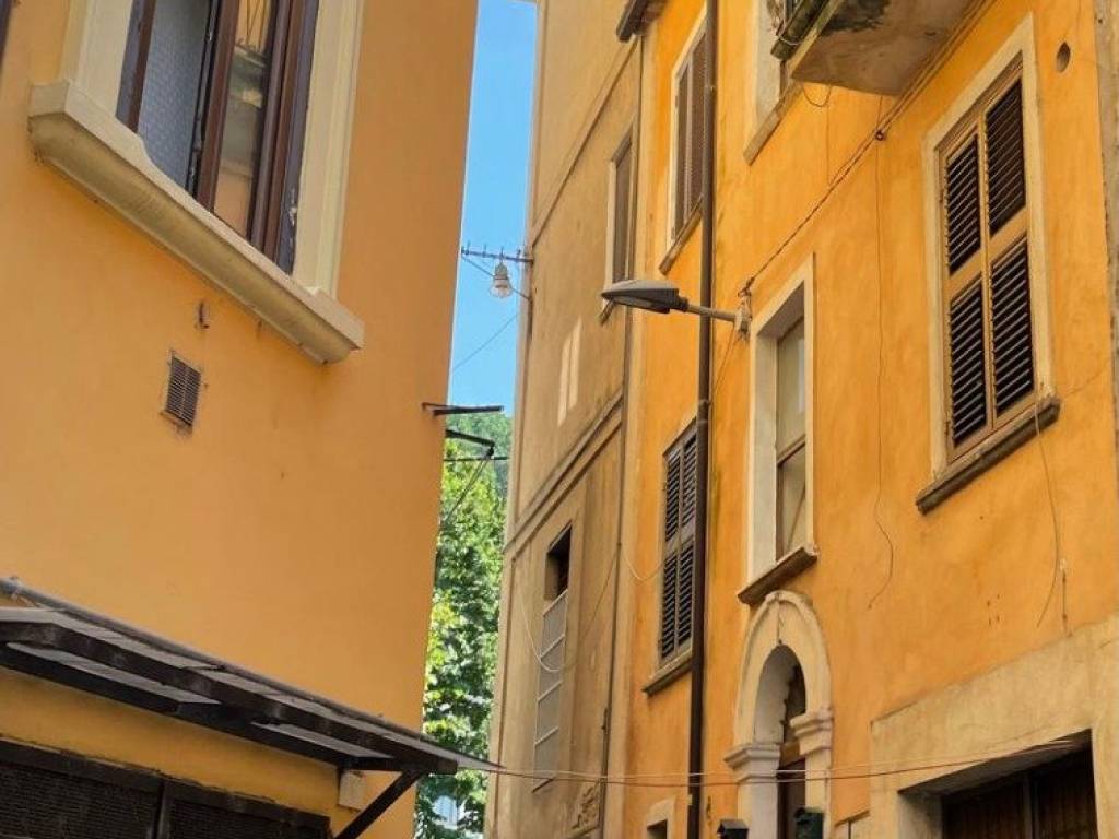 Appartamento a Cosenza in Via Rivocati - Foto 2