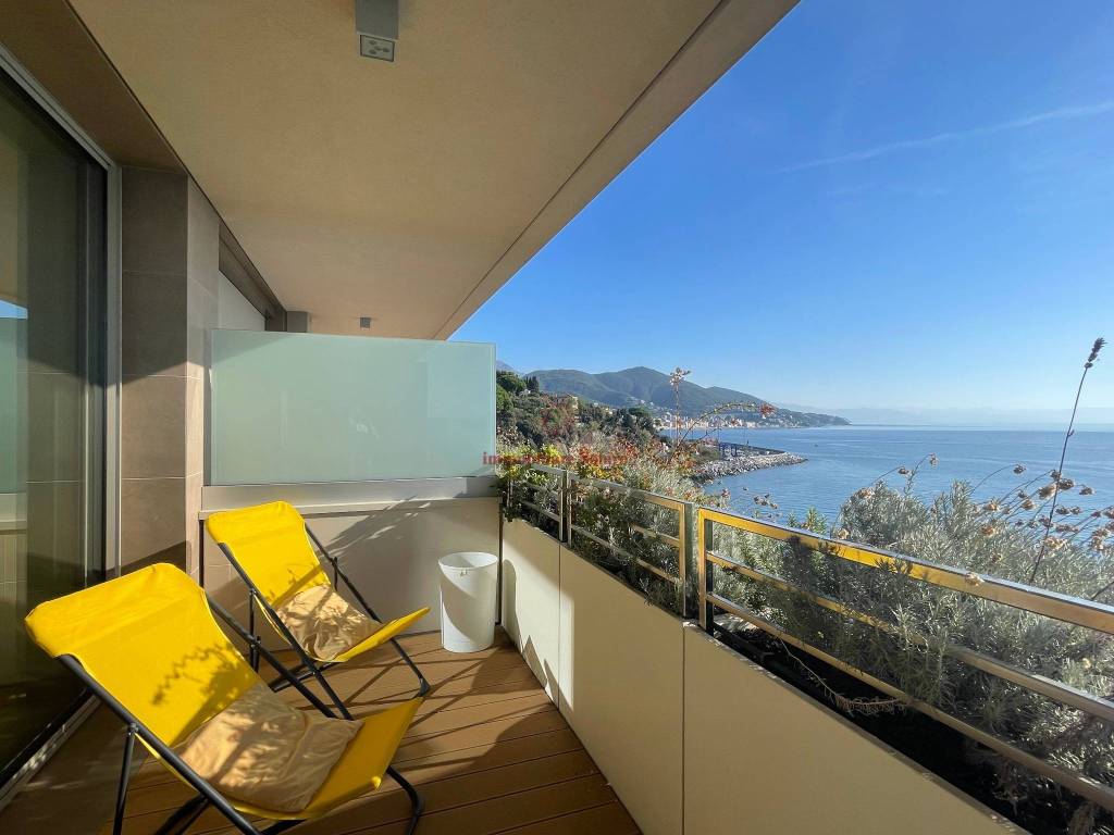 Appartamento a Celle ligure in Via Aurelia Levante, 5 - Foto 2