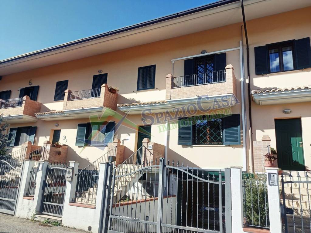 Villetta a schiera a Giulianova in Via Traversa Parere, 2 - Foto 2