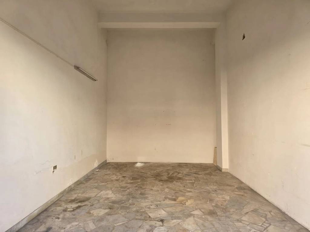 Box / garage a Lecce in Via Quintino Sella, 35 - Foto 2