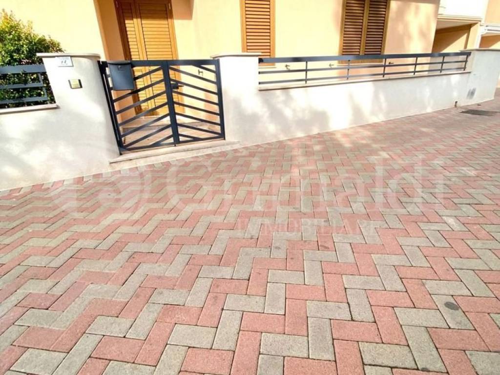 Appartamento a Tuglie in corso cesare vergine, 14 - Foto 2