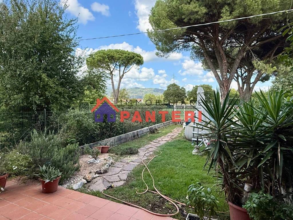 Villetta a schiera a Buggiano in Via Donatori di Sangue, 8 - Foto 3