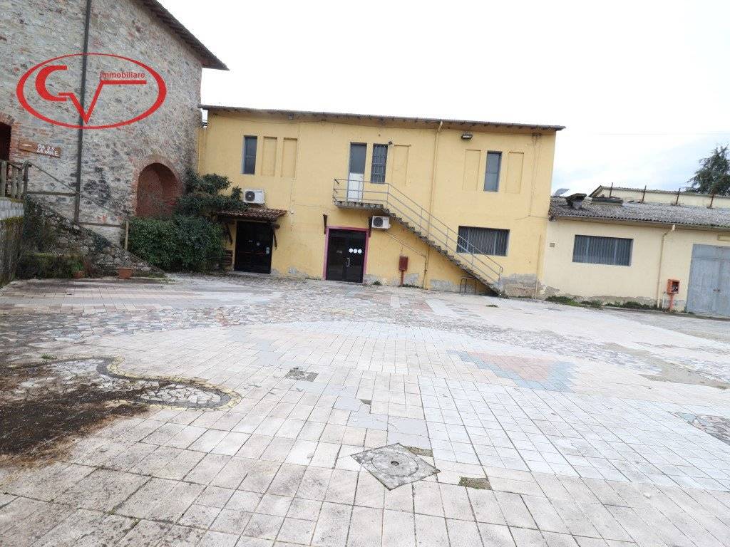 Immobile a Montevarchi in Via di Bucine - Foto 3