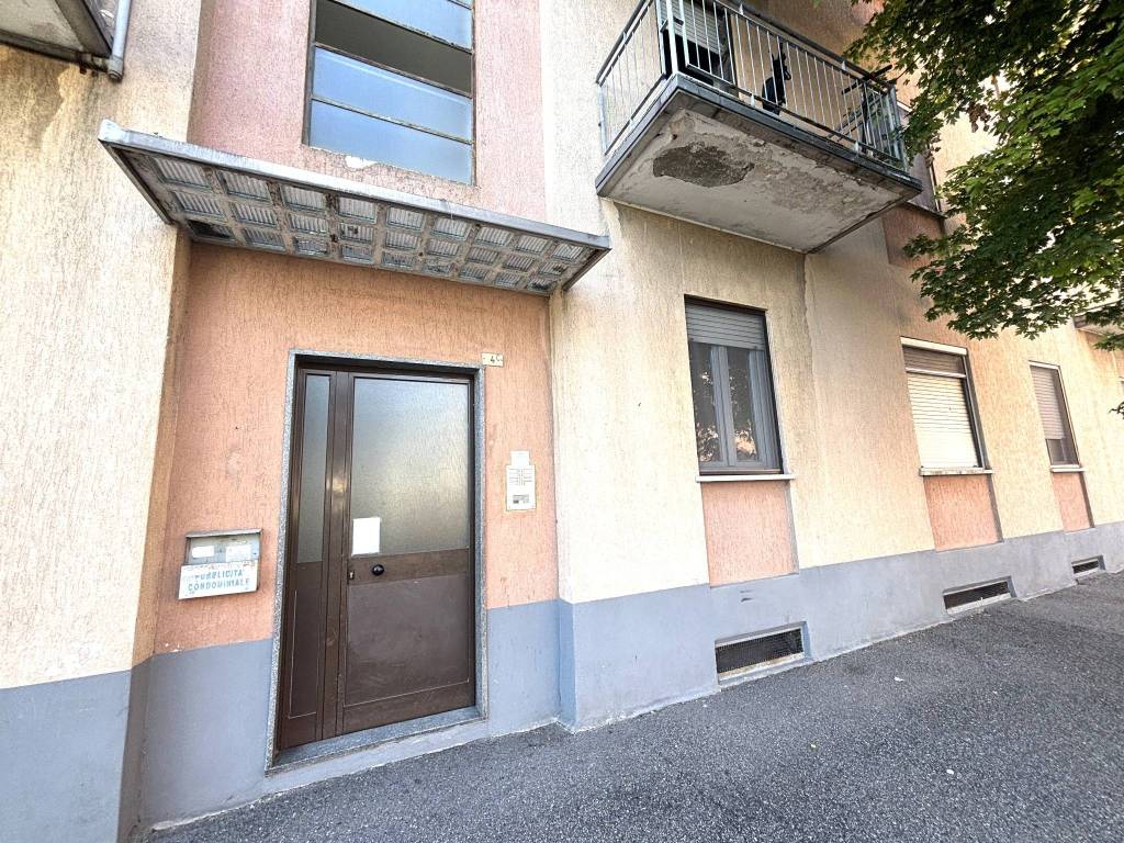 Appartamento a Novara in Via Sforzesca - Foto 2