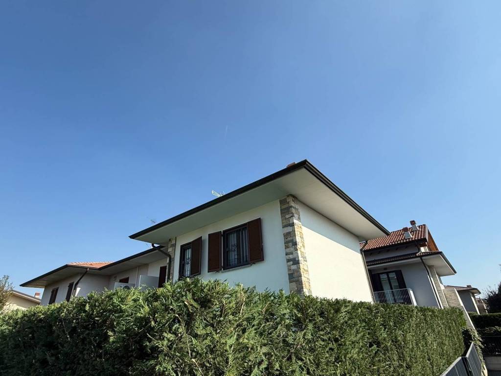 Villa a Azzano san paolo in Via Roma, 32 - Foto 3
