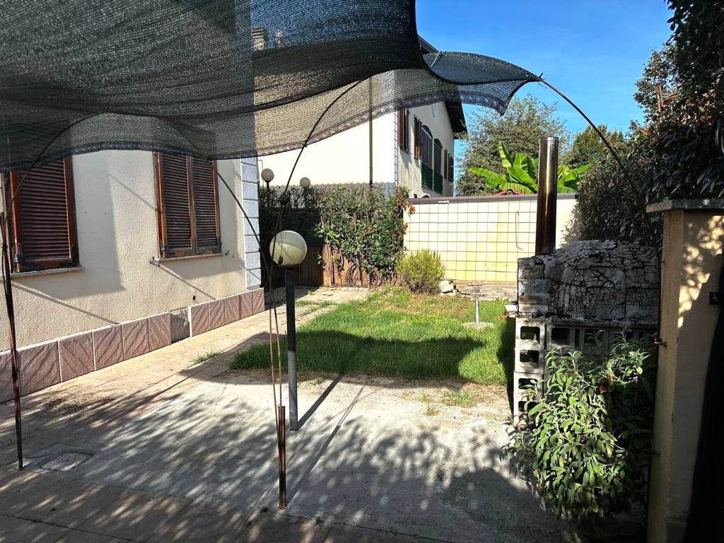 Appartamento a Roncaro in Via Vigna - Foto 2