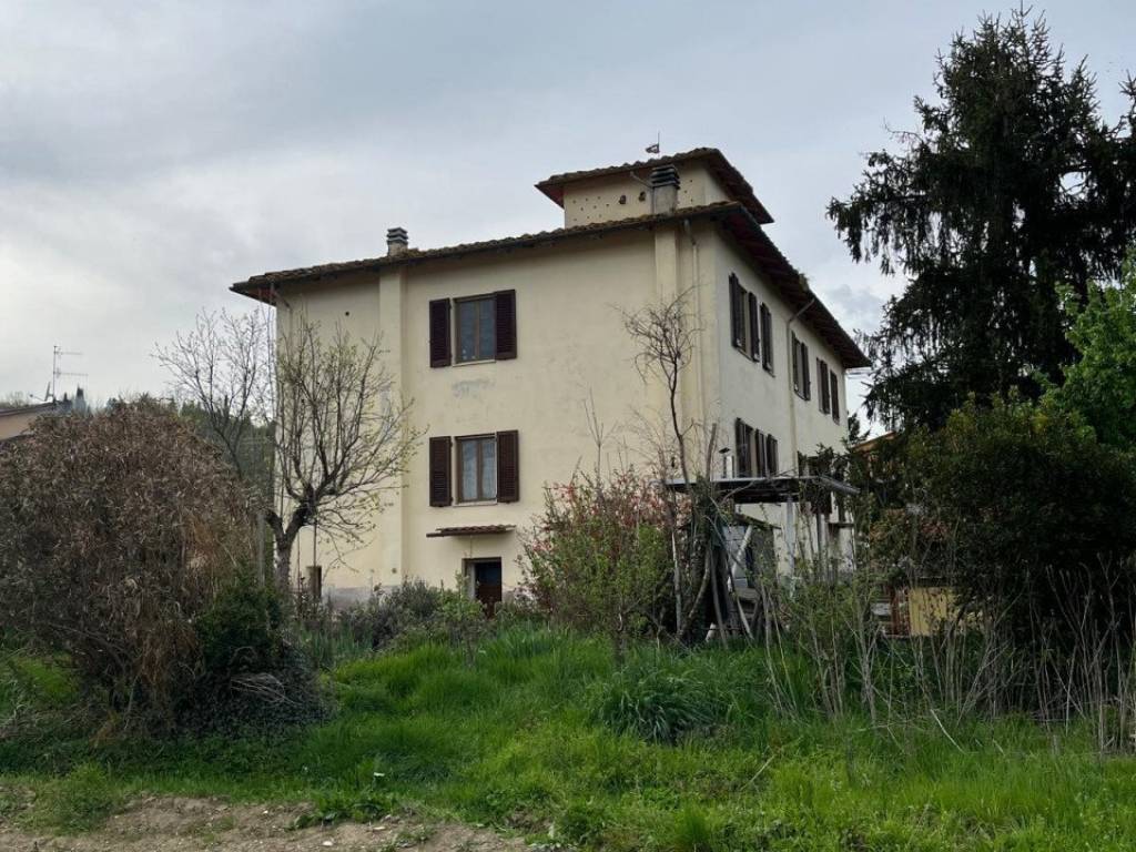 Villa a Montevarchi in Piazza di Levanella - Foto 3