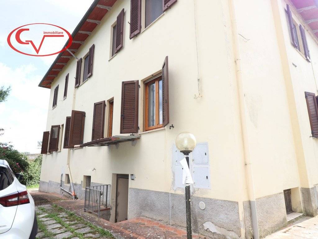 Villa a Montevarchi in Piazza di Levanella - Foto 3