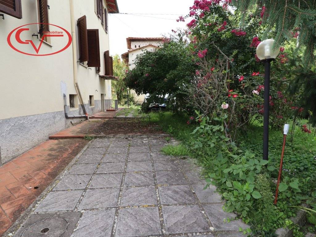 Villa a Montevarchi in Piazza di Levanella - Foto 4