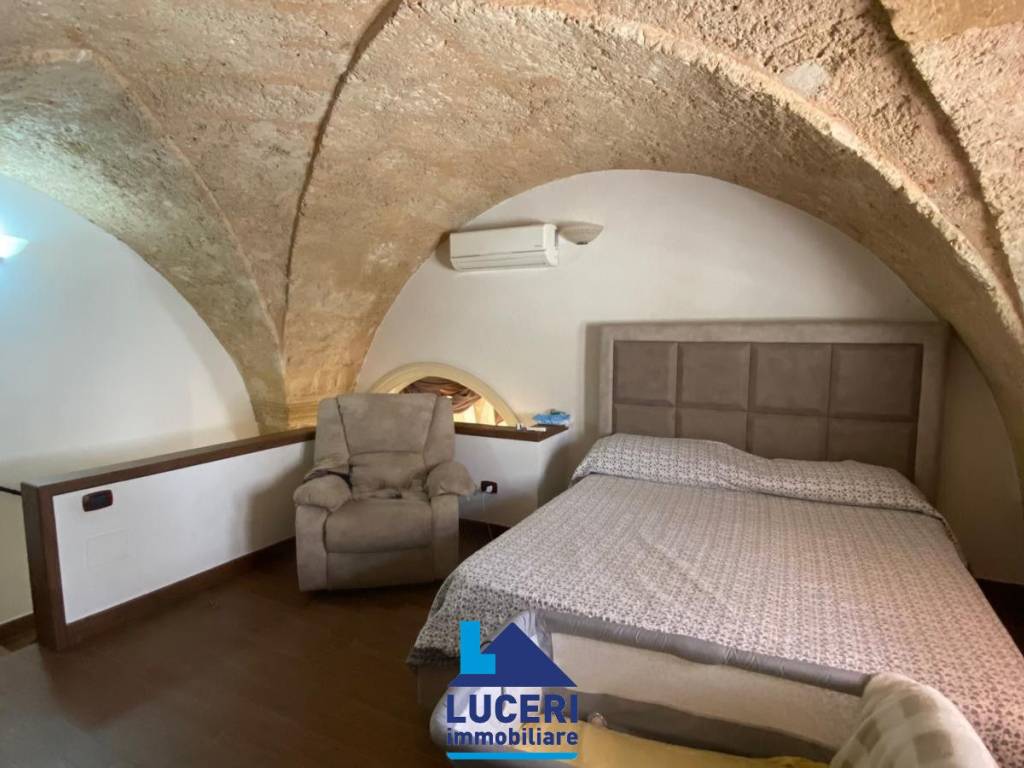 Casa indipendente a Taviano in Via Carabiniere Martino Manzo - Foto 5