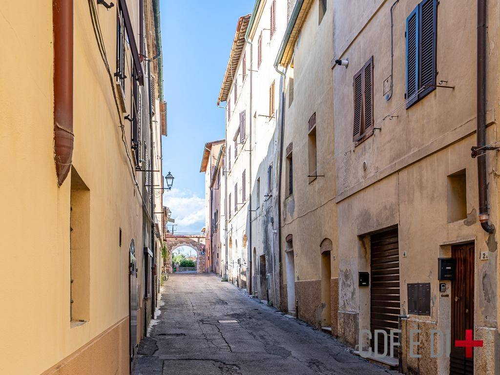 Appartamento a Massa marittima in Via Daniele Manin - Foto 3