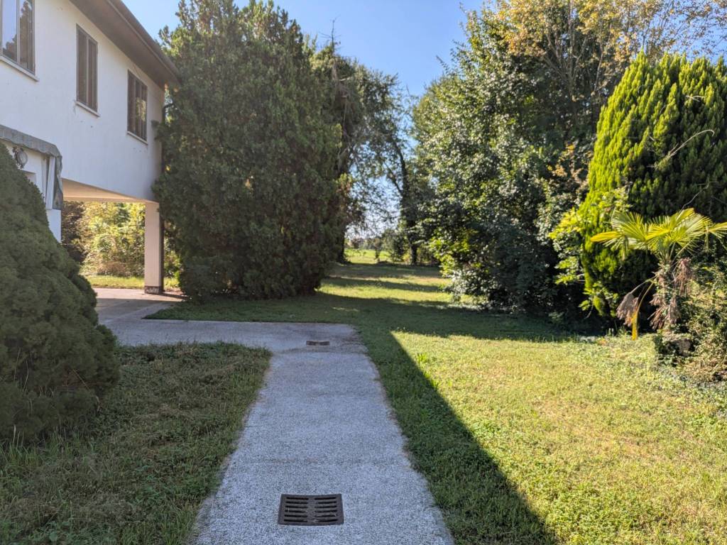 Terreno a Noventa padovana in Via Guglielmo Marconi, 16 - Foto 2