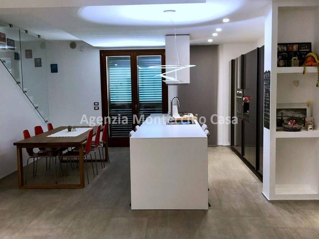 Villetta a schiera a Montecalvo in foglia in Via Leopardi - Foto 3