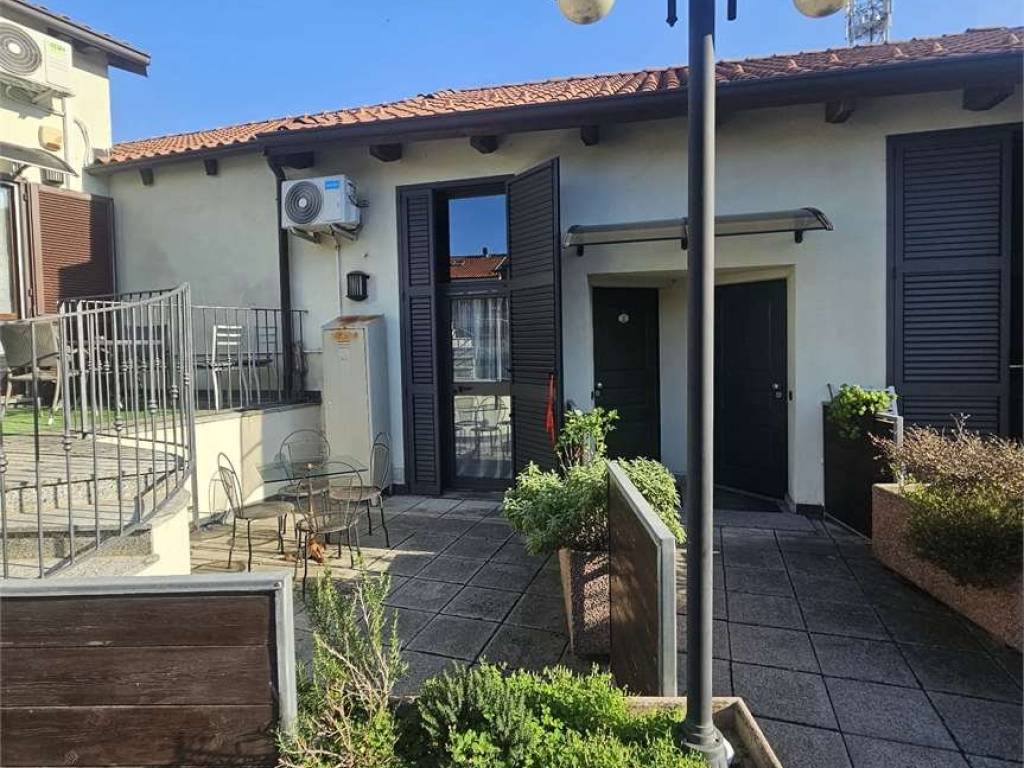Appartamento a Volpiano in Via Raimondo, 30 - Foto 2