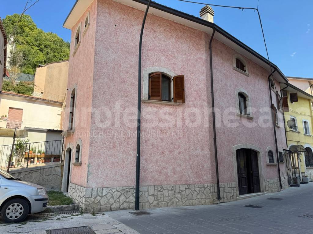 Immobile a Castel di sangro in Corso Vittorio Emanuele, 151 - Foto 2
