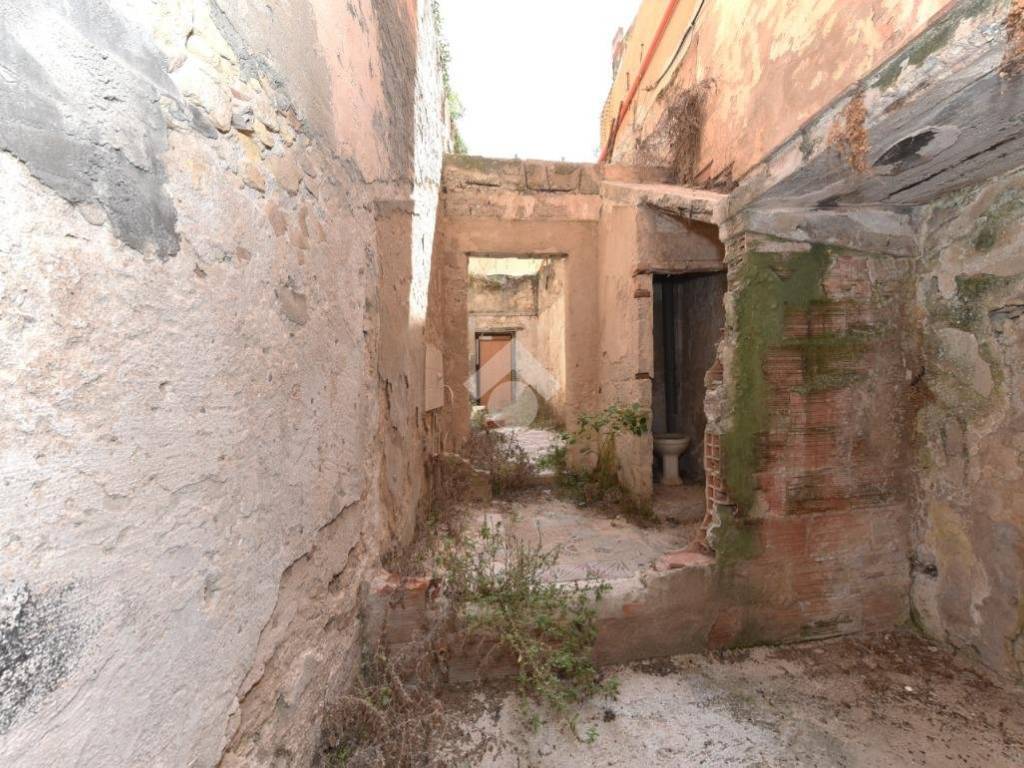 Appartamento a Cagliari in Via Vittorio Porcile, 52 - Foto 4
