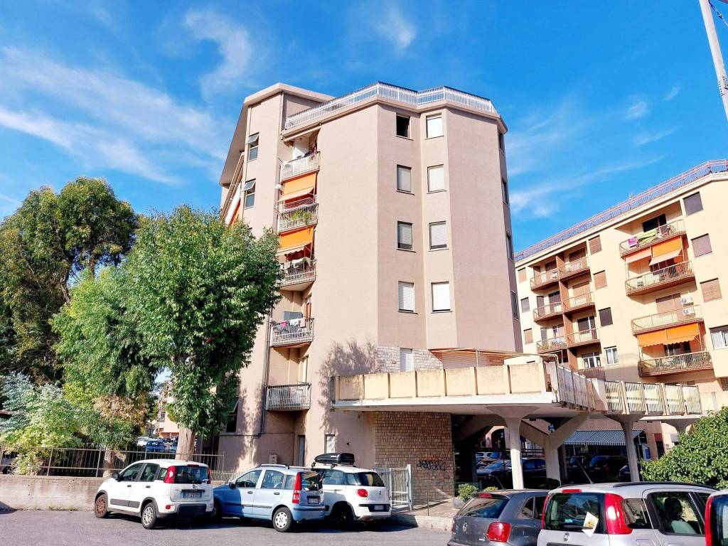 Appartamento a Andora in Via Camillo Benso di Cavour, 7 - Foto 2