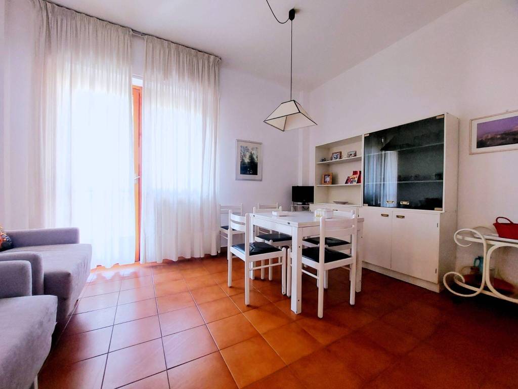 Appartamento a Andora in Via Camillo Benso di Cavour, 7 - Foto 3