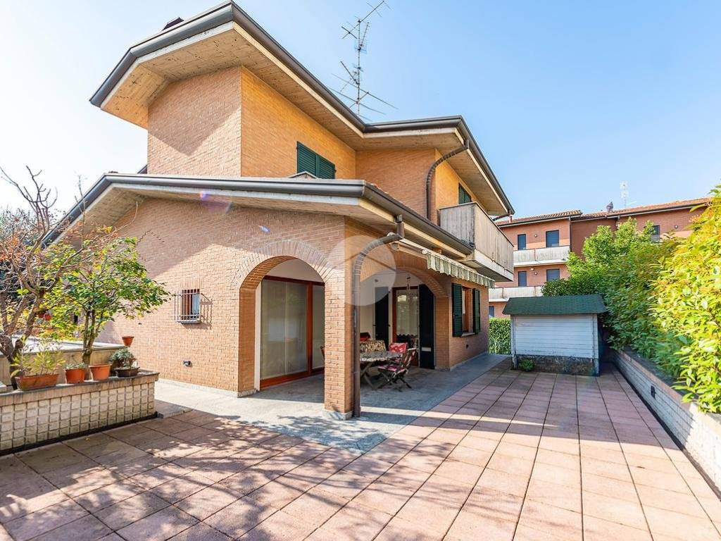 Villa a Uboldo in Via Don M. Tronconi, 9 - Foto 4