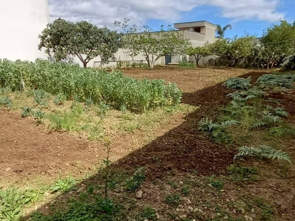 Terreno a Lecce in Strada Provinciale Lecce Novoli, 129 - Foto 3