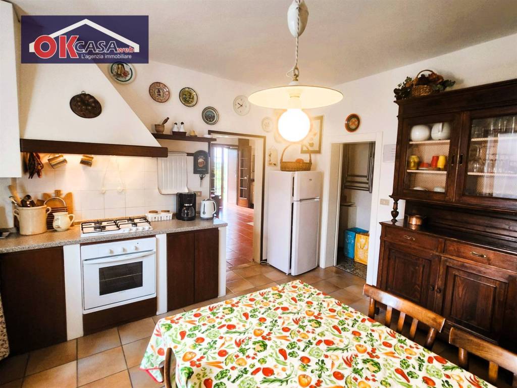 Casa indipendente a Pastrengo in via tacconi - Foto 4