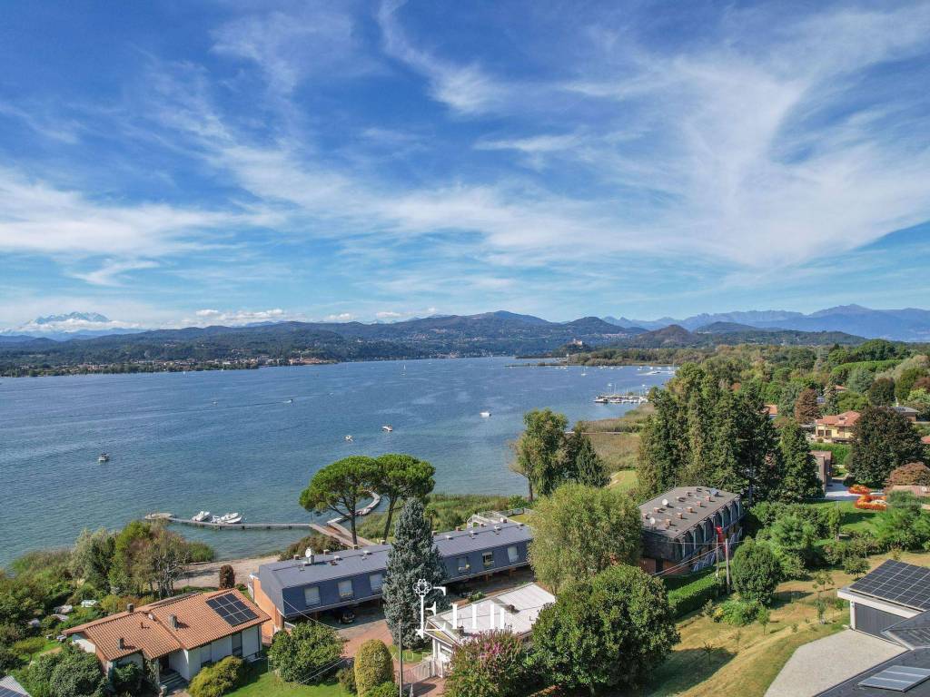 Villa a Sesto calende in Via della Torre, 1 - Foto 3