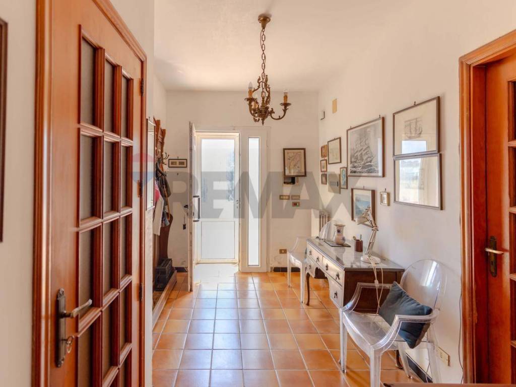 Villa a Martina franca in Via Crispiano - Foto 4