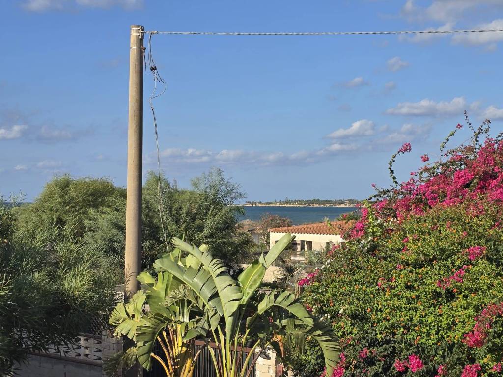 Villa a Pachino in Viale Carlo Arfò - Foto 2