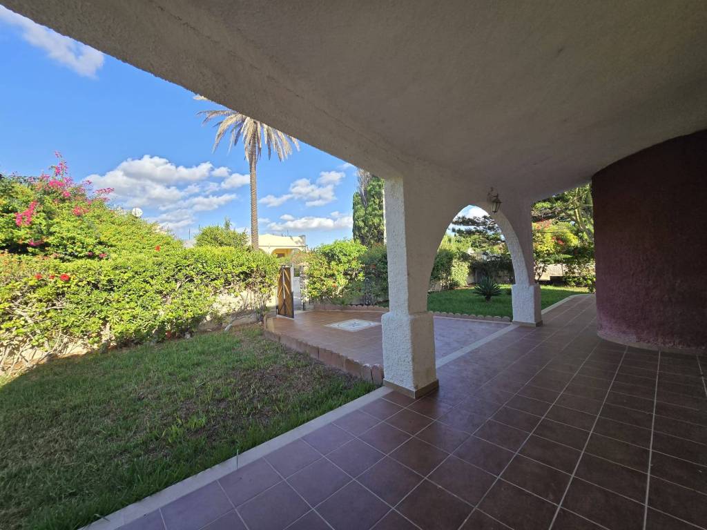 Villa a Pachino in Viale Carlo Arfò - Foto 4