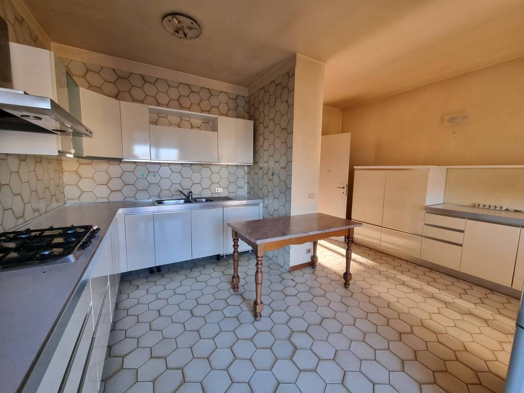 Appartamento a Novara in Via 23 Marzo, 215 - Foto 5