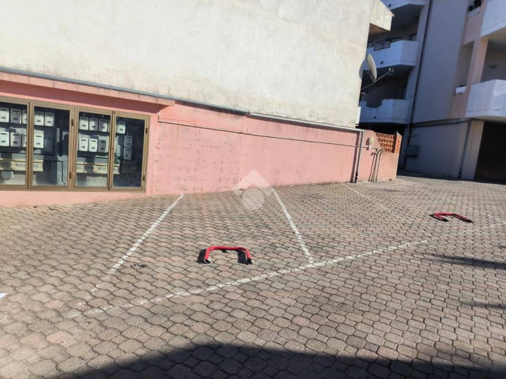 Box / garage a Porto torres in Via Giuseppe Manno, 23 - Foto 3