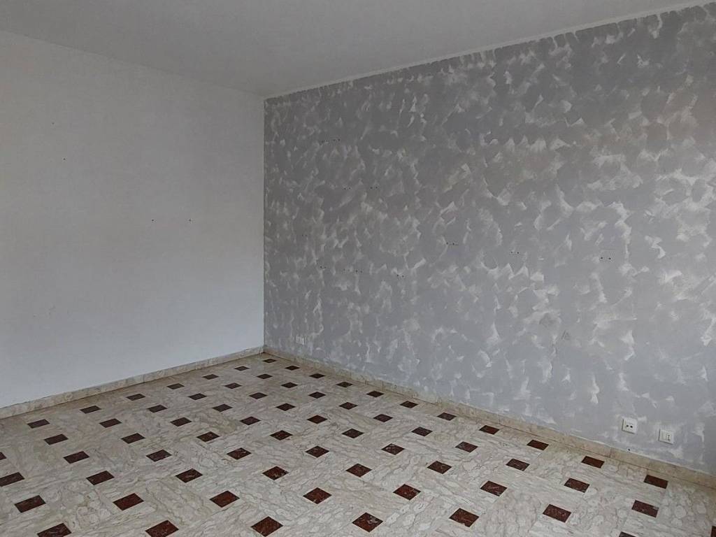Appartamento a Alba in Via Dario Scaglione, 14 - Foto 5