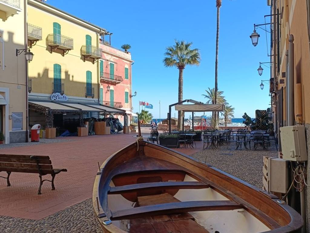 Appartamento a Laigueglia in Via Dante Alighieri, 56 - Foto 4