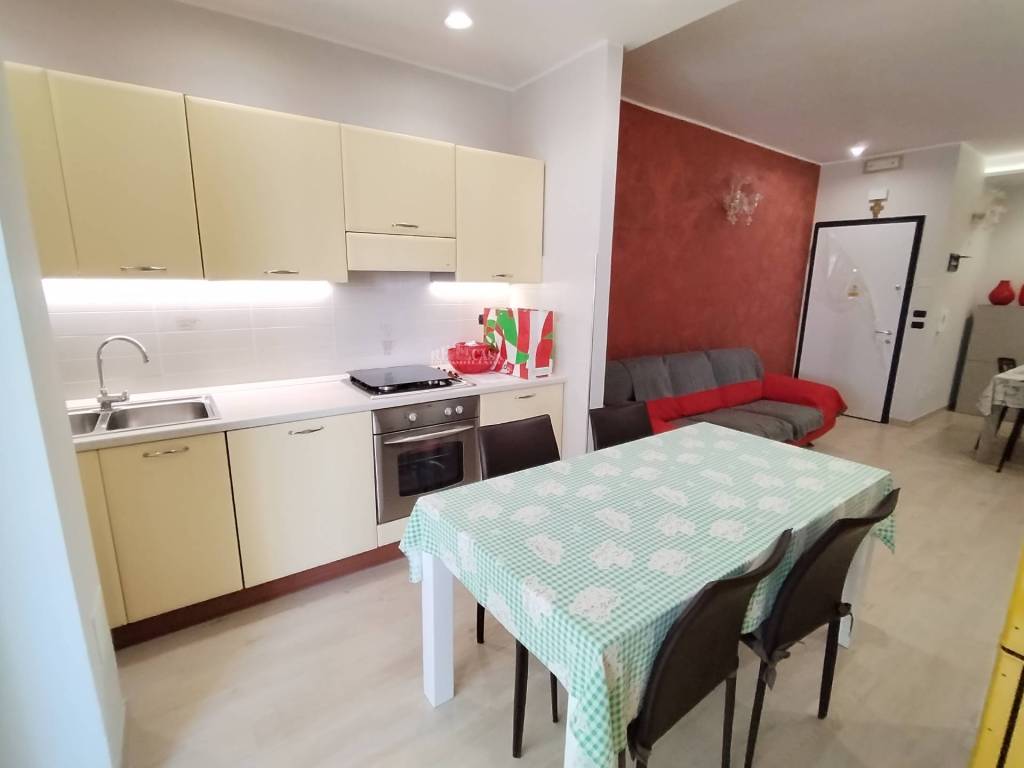 Appartamento a Alba adriatica in via etruria, 30 - Foto 2