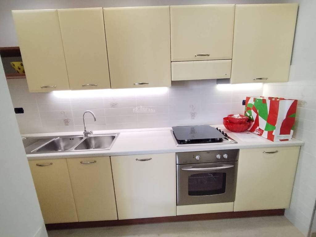 Appartamento a Alba adriatica in via etruria, 30 - Foto 4